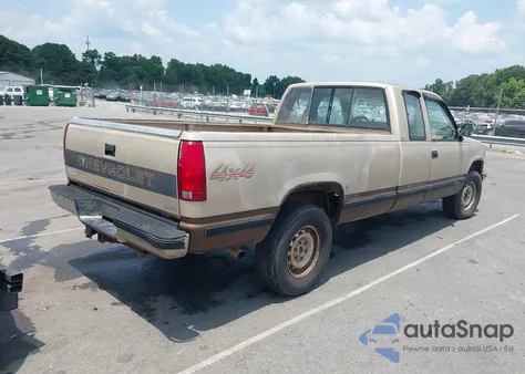 1988 Chevrolet Gmt-400 K2500 z USA, uszkodzony, nr VIN 2GCFK29K6J1202951